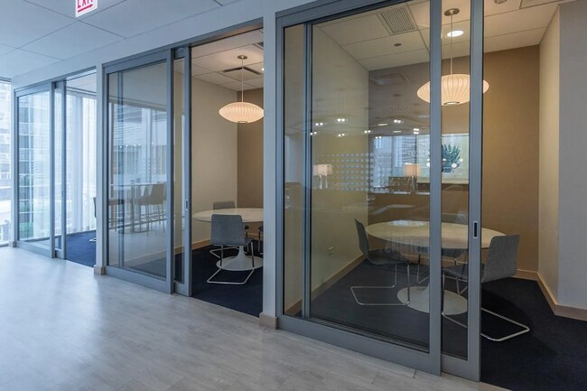 Foto del edificio - 367 E Wacker Dr
