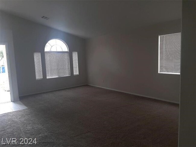 Foto del edificio - 3814 Spruceview Ct