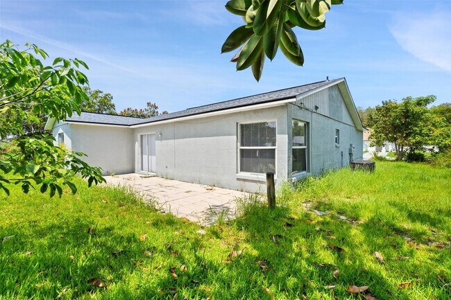 Building Photo - 795 Squirrel Ct