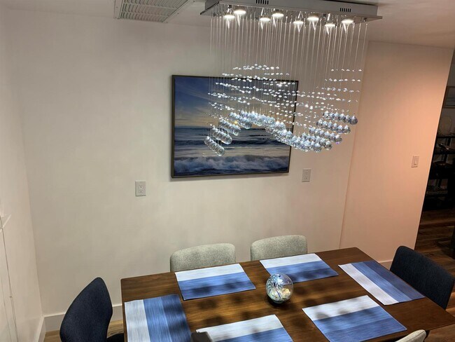 Foto del edificio - 4605 N Ocean Blvd