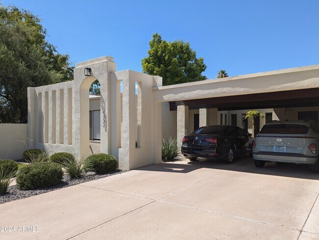 Foto del edificio - 4332 E Fairmount Ave