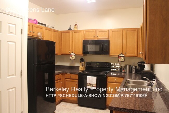 Building Photo - 208 Citizens Ln