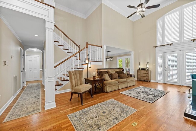 Photo - Gorgeous, multi-level condo!