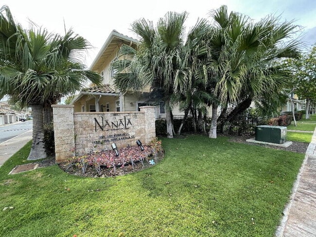 Building Photo - To register for the showing time below, note the 4 digit code: 5364 and click "APPLY NOW."(mobile...