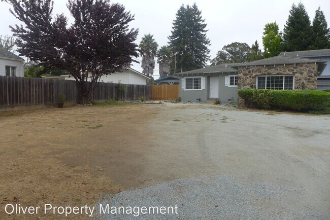 Building Photo - 4 br, 2 bath House - 1040 Amesti Rd