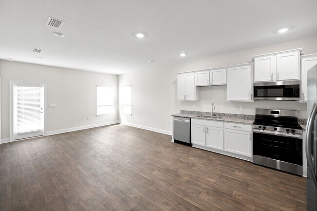 Foto del edificio - BRAND NEW HOME IN MAGNOLIA PINES!!!