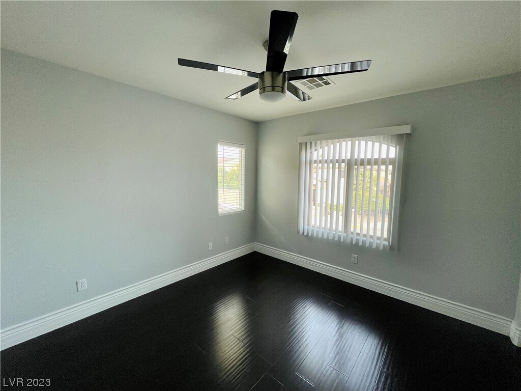 Foto principal - 173 Water Hazard Ln