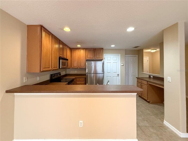 Foto del edificio - 4117 Pitch Pine Cir