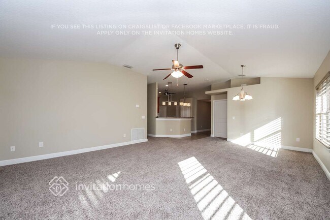 Foto del edificio - 172 Secret Dr