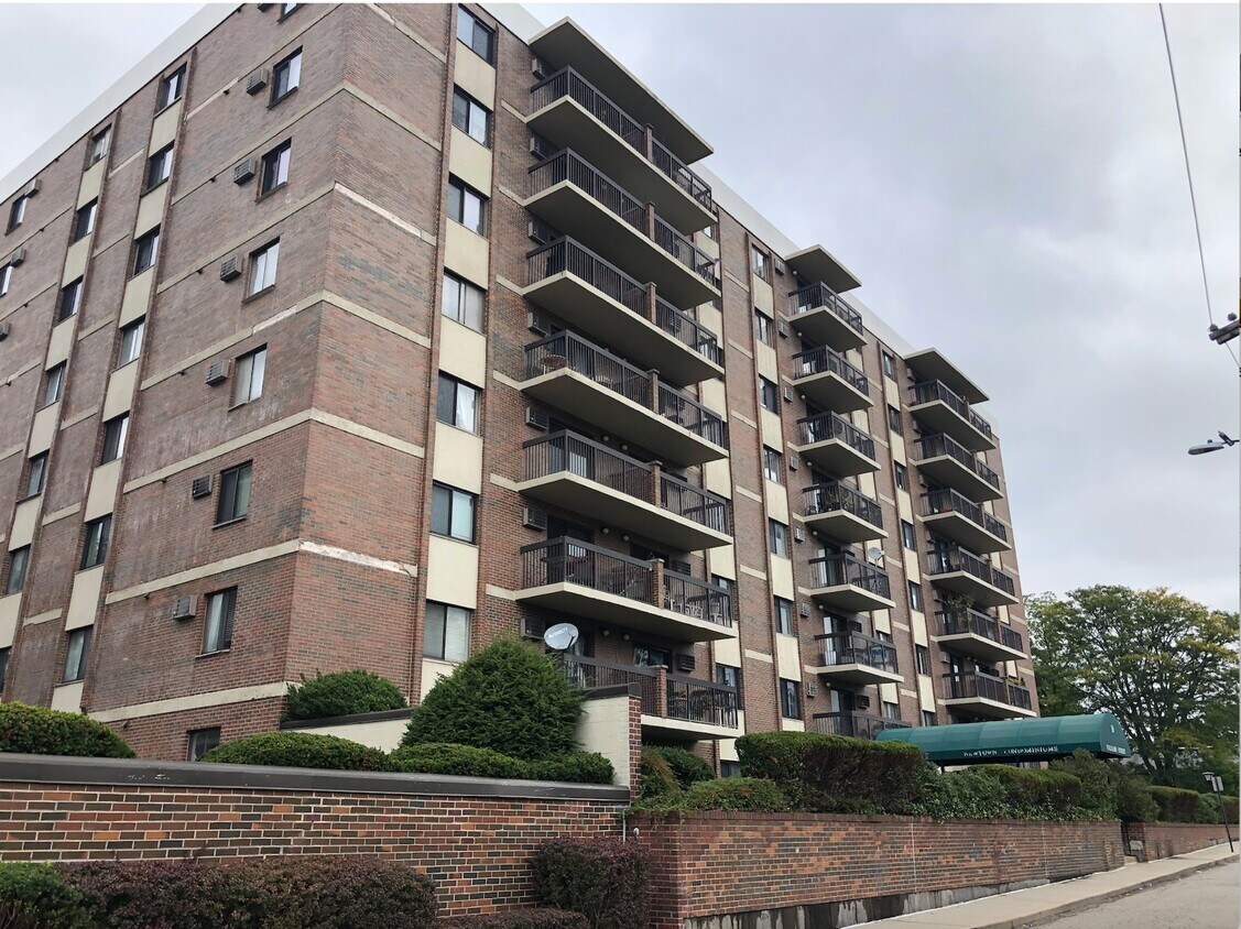 10 Williams St Unit 41, Watertown, MA 02472 Condo for Rent in