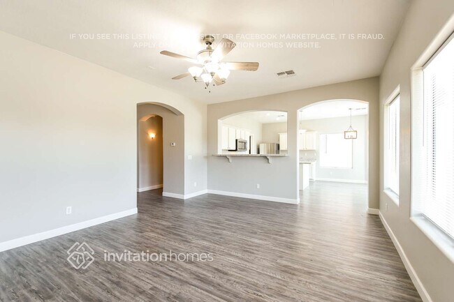 Foto del edificio - 3841 W Rushmore Dr