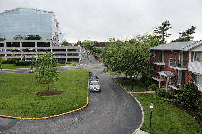 Foto del edificio - Hosbrook Manor