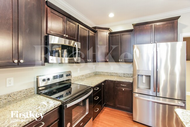 Foto del edificio - 5928 Aldridge Dr