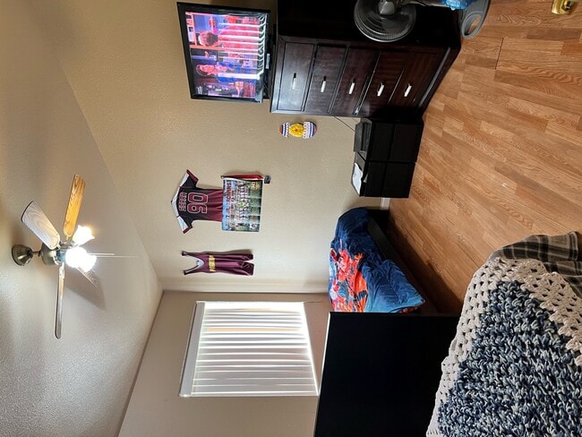 Foto del edificio - 5838 E Badlands Ln