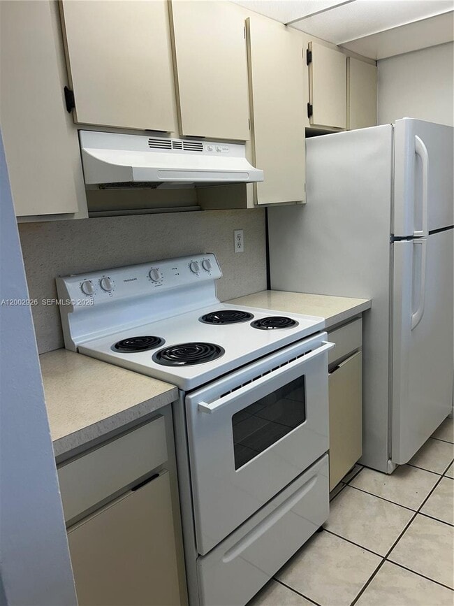 Foto del edificio - 6955 NW 186th St