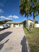 Building Photo - 19323 Carolina Cir
