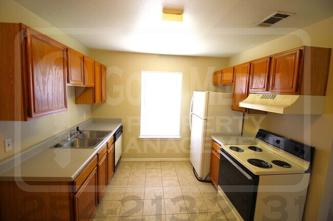 Foto del edificio - 1708 Windward Dr