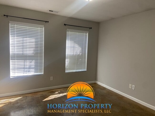 Building Photo - 1523 Jordan Rd