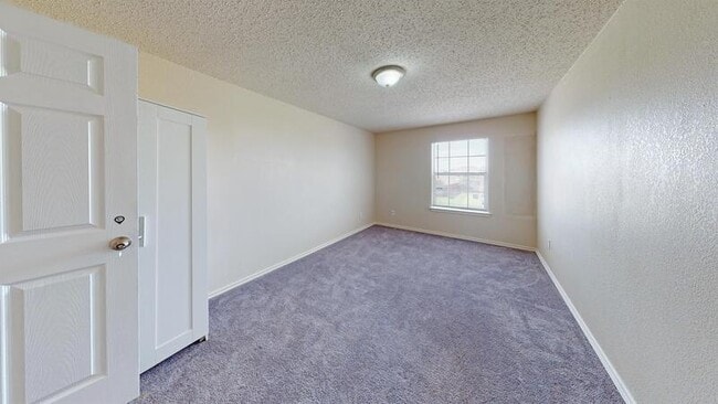 Building Photo - 2426 Bantry Ln