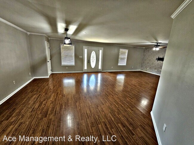 Foto del edificio - 3 br, 2 bath House - 9 Marvin Brown Rd