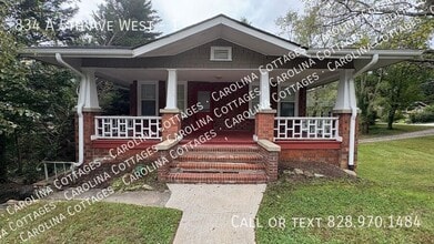 Building Photo - 834 5th Ave W
