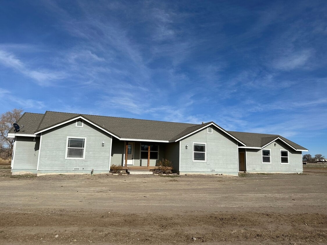 Primary Photo - Horse Property for Rent