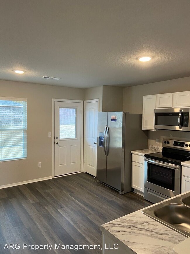 Building Photo - 3 br, 2 bath House - 1715 Ryder Street