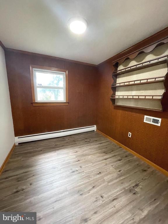 Foto del edificio - 8281 Dahlgren Rd