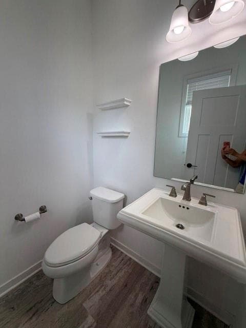 Foto del edificio - 48 Candlewood Ln