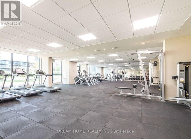 Building Photo - 4085 Parkside Village Dr
