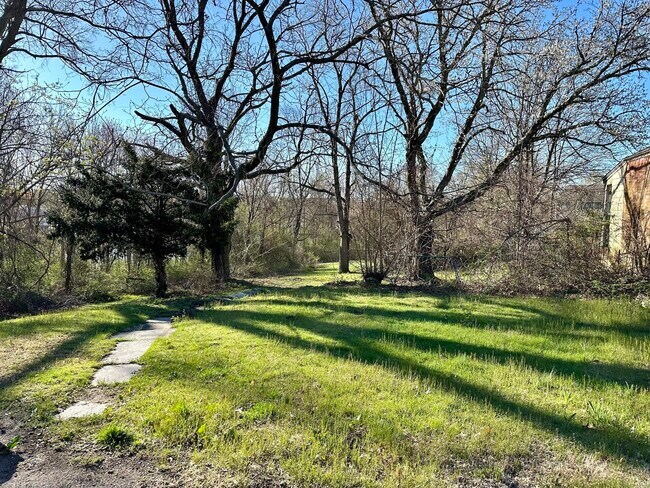 Foto del edificio - 146 Highland Ave