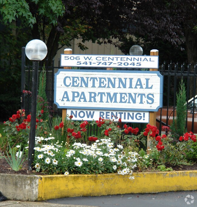 Centennial Apartments Rentals Springfield, OR