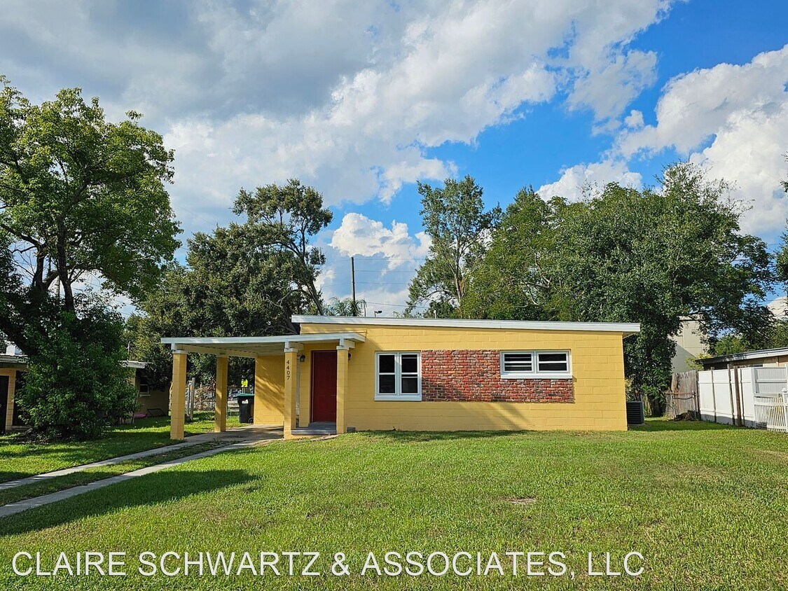 Foto principal - 2 br, 1 bath House - 4407 Southmore Rd