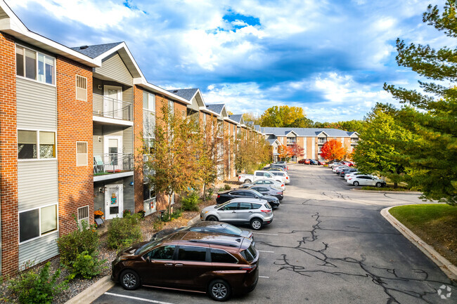 Building Photo - Palomino East