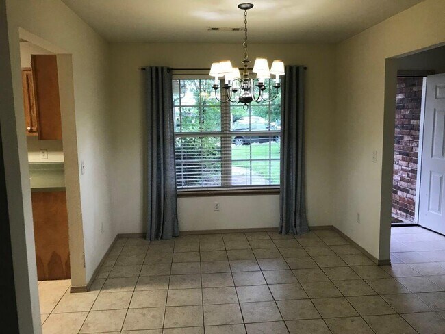 Foto del edificio - 2703 SW Huron Ct