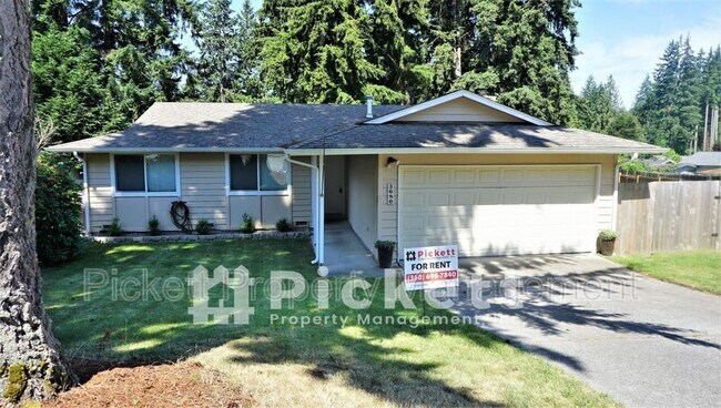 Foto del edificio - 3680 Celeste Ct SE