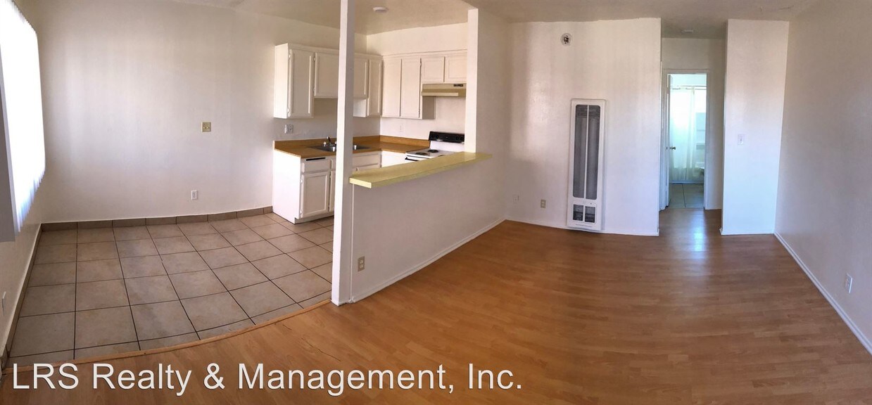 Foto principal - 14555 Blythe St