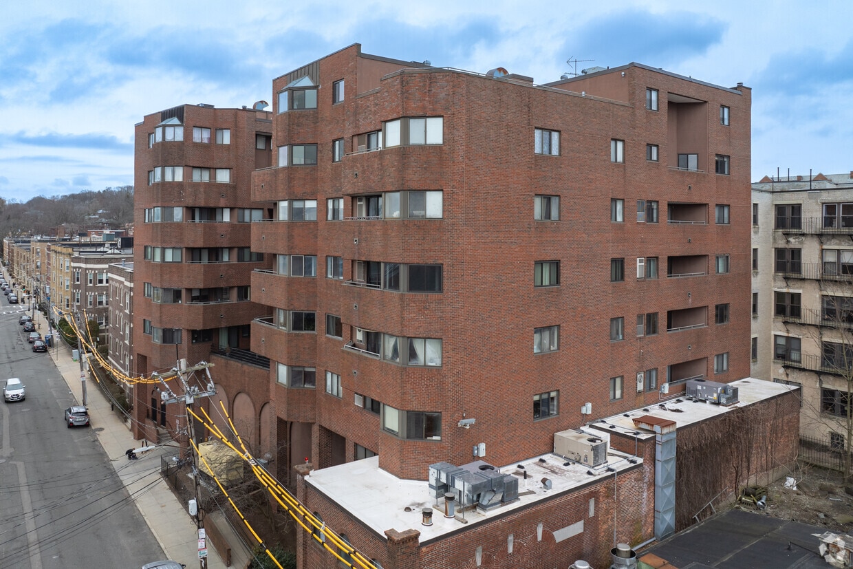 Primary - Kelton Place Condominiums