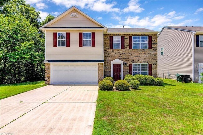 Building Photo - 4293 Kelso Dr