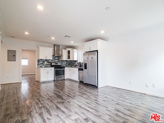 Foto del edificio - 963 Wilton Pl