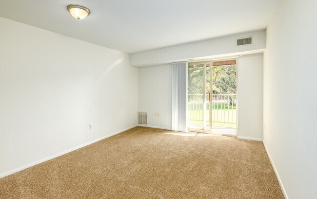 Sala de estar - Cameron Pointe Apartments