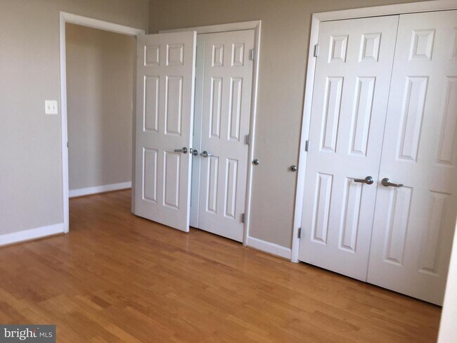 Foto del edificio - 1308 Clifton St NW