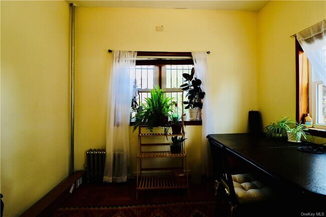 Foto del edificio - 2132 Tomlinson Ave