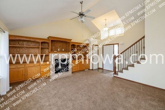 Foto del edificio - 8231 Cody Dr