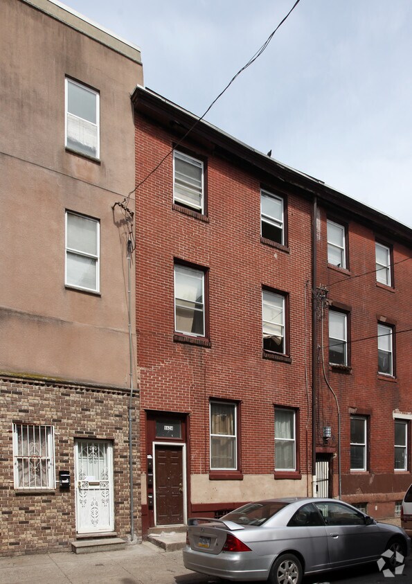 Building Photo - 1624 S 5th St