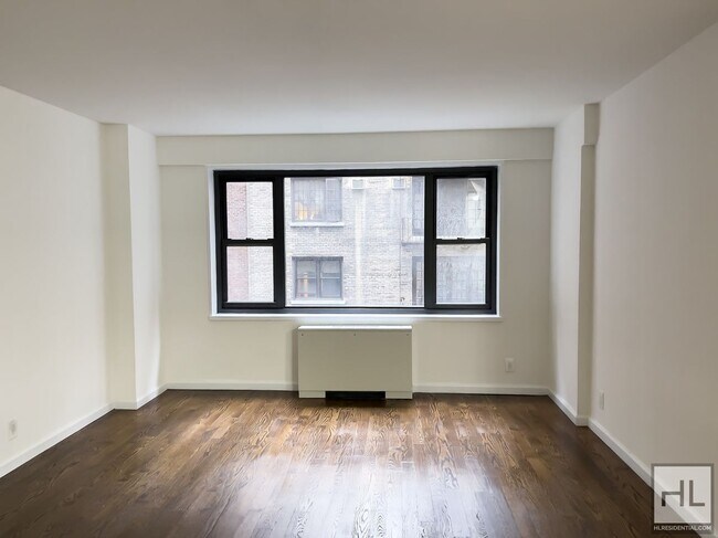 Building Photo - EAST 56 STREET
