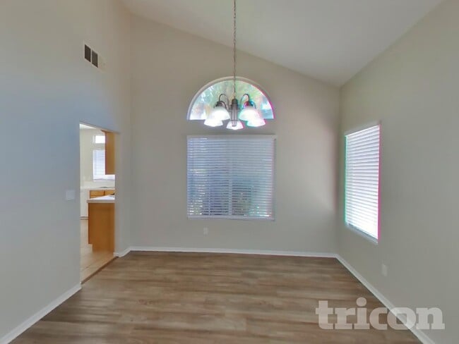 Building Photo - 7224 Rustic Meadow St
