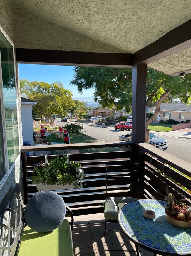Front Porch Nook (with a lovely view) - 2015 Trudie Dr