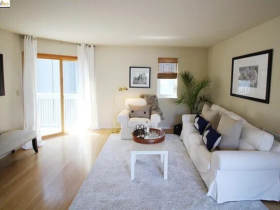 Foto principal - 933 Addison St