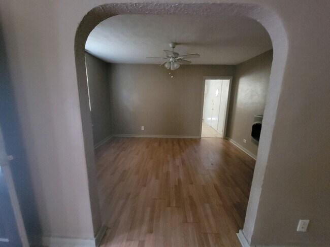 Foto del edificio - 428 15th Ave S